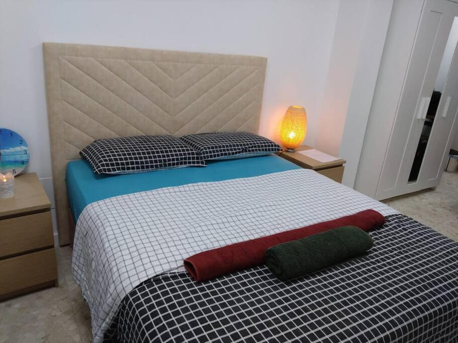 Appartment As A Service. Book It Now Малага Экстерьер фото